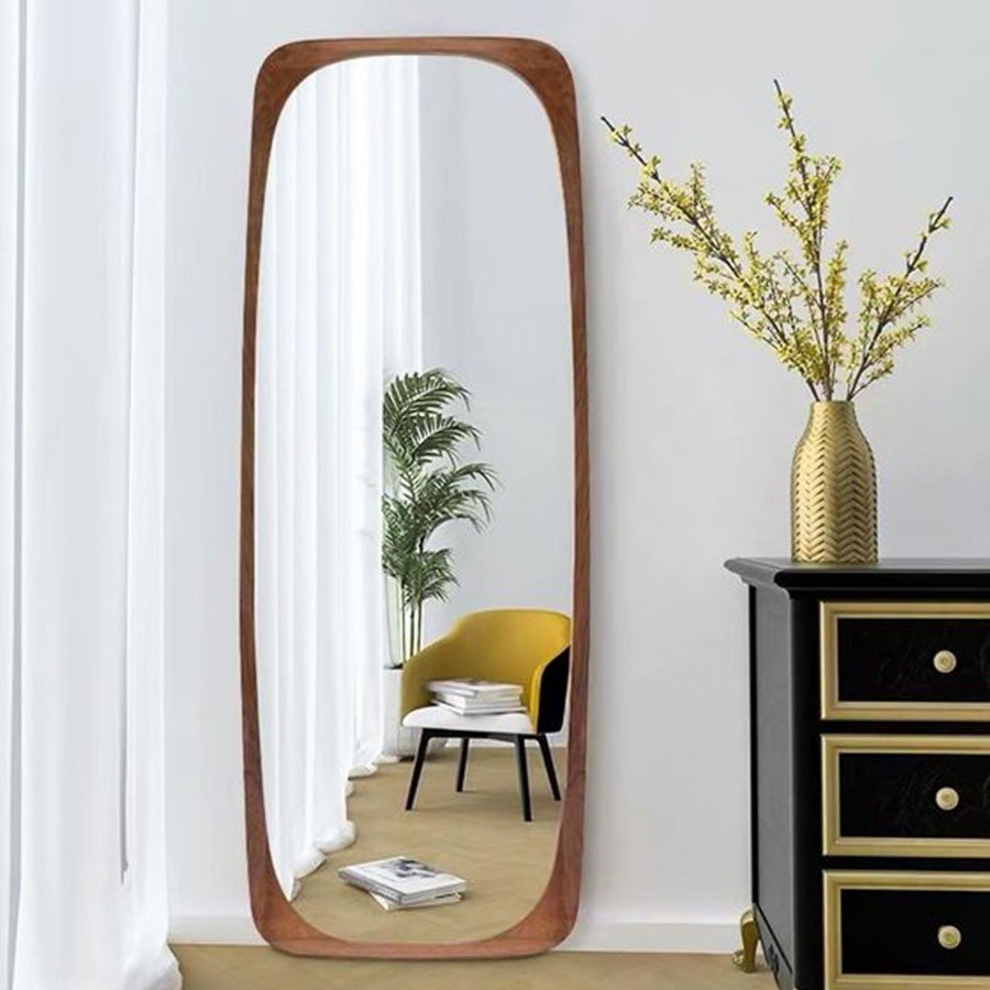 Gương soi toàn thân